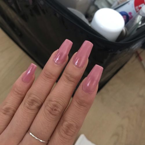 Eduarda M. review of Salão VIP NailDesign