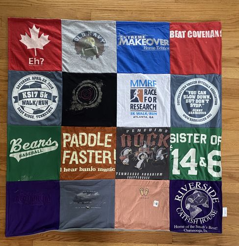 Customer photo review of Classic T-Shirt Blanket