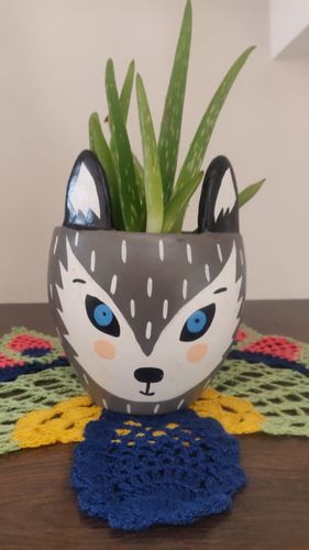 Customer photo review of Wolf Planter