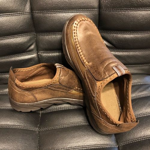 Customer photo review of Comfortable Mens Casual Shoes
