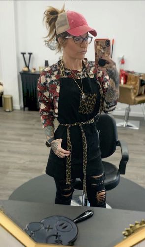 Customer photo review of Leopard Two Tone Apron