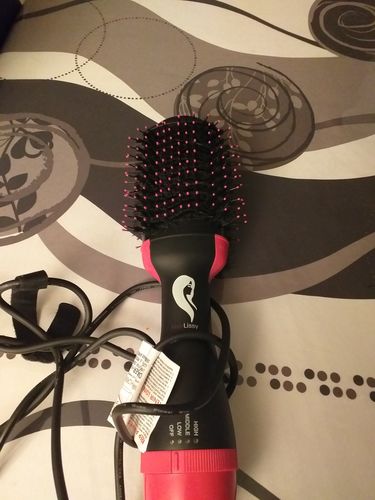 Customer photo review of La Brosse Lissante Professionnelle 3 en 1 HairLissy®