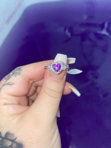 Customer photo review of Masquerade Bath Bomb - Ultraviolet Opal Ring Collection
