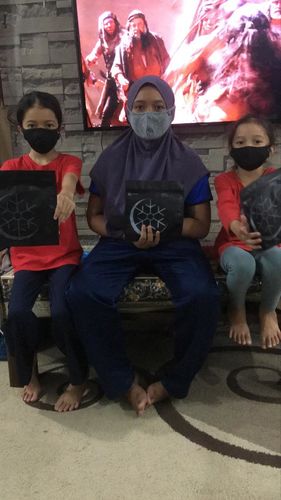 Customer photo review of Face Mask Plain Series with Pocket Filter