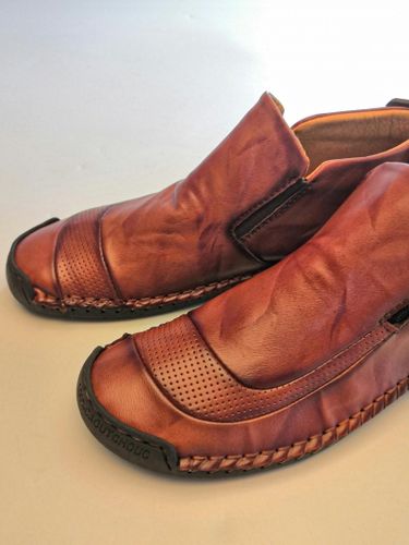 Customer photo review of Leather Plush Mens Snow Boots