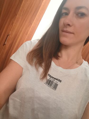 Customer photo review of 100% Organic Damen Shirt »HAPPINESS«