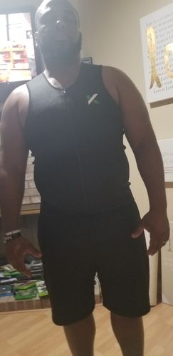 Customer photo review of Men's Zipper Neoprene Sauna Vest