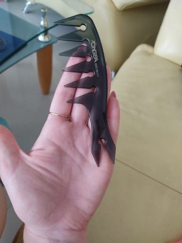 Customer photo review of Styling Comb