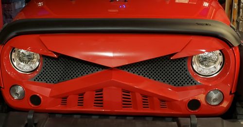Customer photo review of Hawke Grille - Red (07-18 Jeep Wrangler JK)