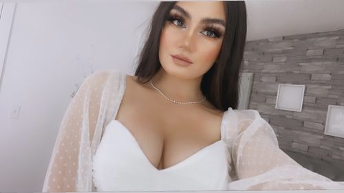 Customer photo review of BO$$