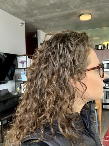 Customer photo review of Curly Hair Wash and Go System with Organic Argan Oil for Softening Hair with Lemon Creme Fragrance (Step 1 - 4)