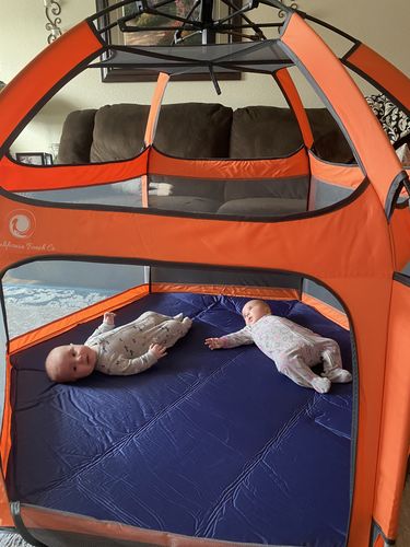 Customer photo review of Pop N' Go® Self-Inflating Mattress
