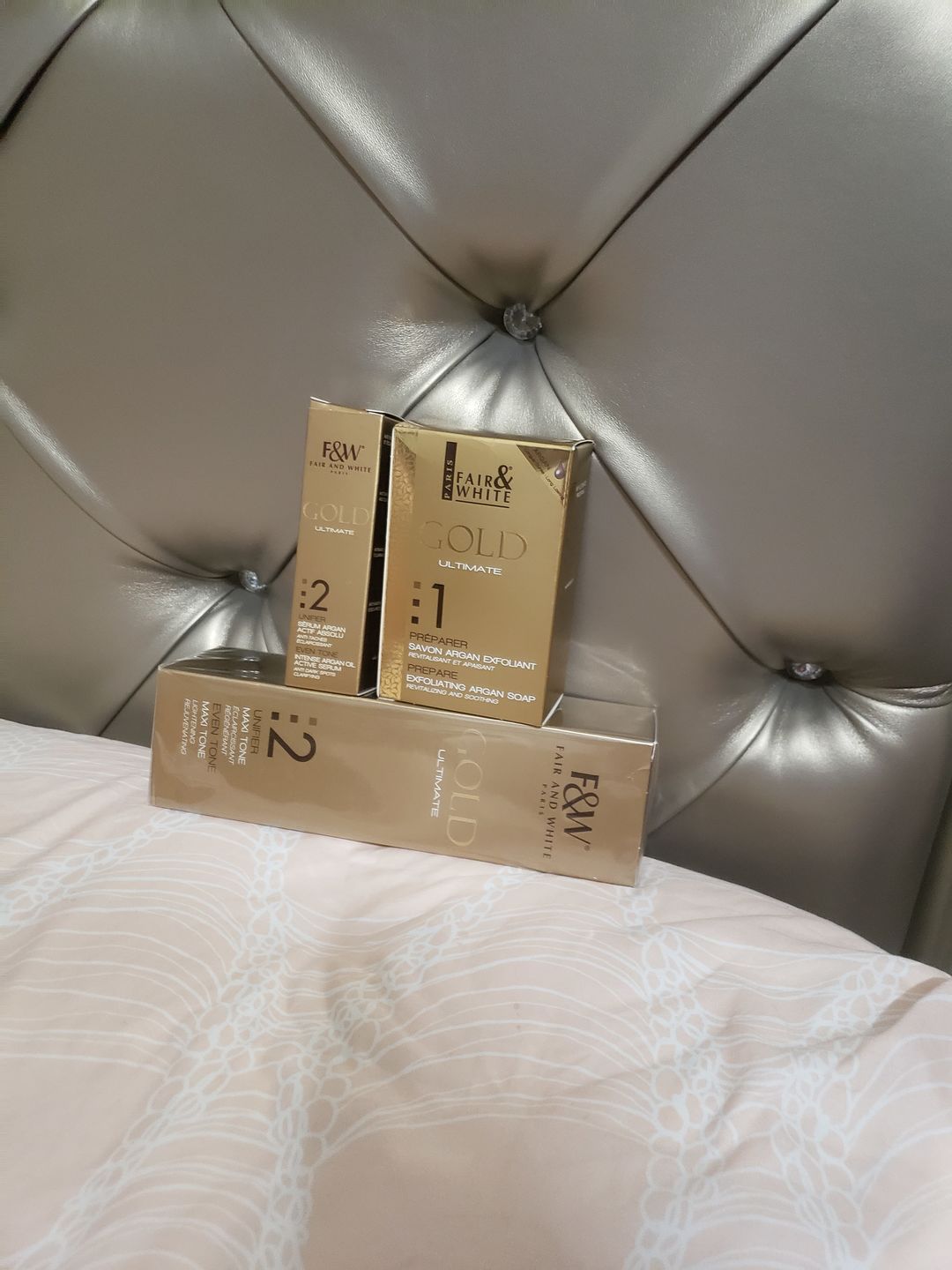 Customer photo review of Fair and White 1: Gold Argan Oil Exfoliating Soap 200g / 7oz
