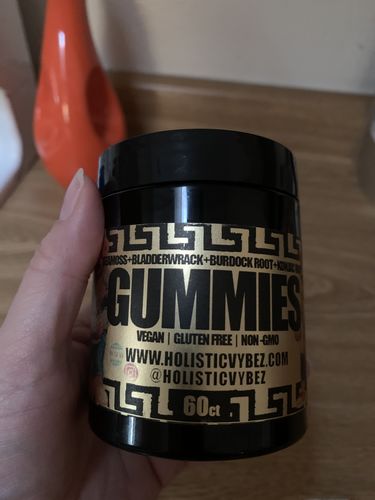 Customer photo review of Organic Sea Moss Gummies - Natural Sea Moss and Bladderwrack with Burdock  & Konjac root powder Gummy - 60 Gummies