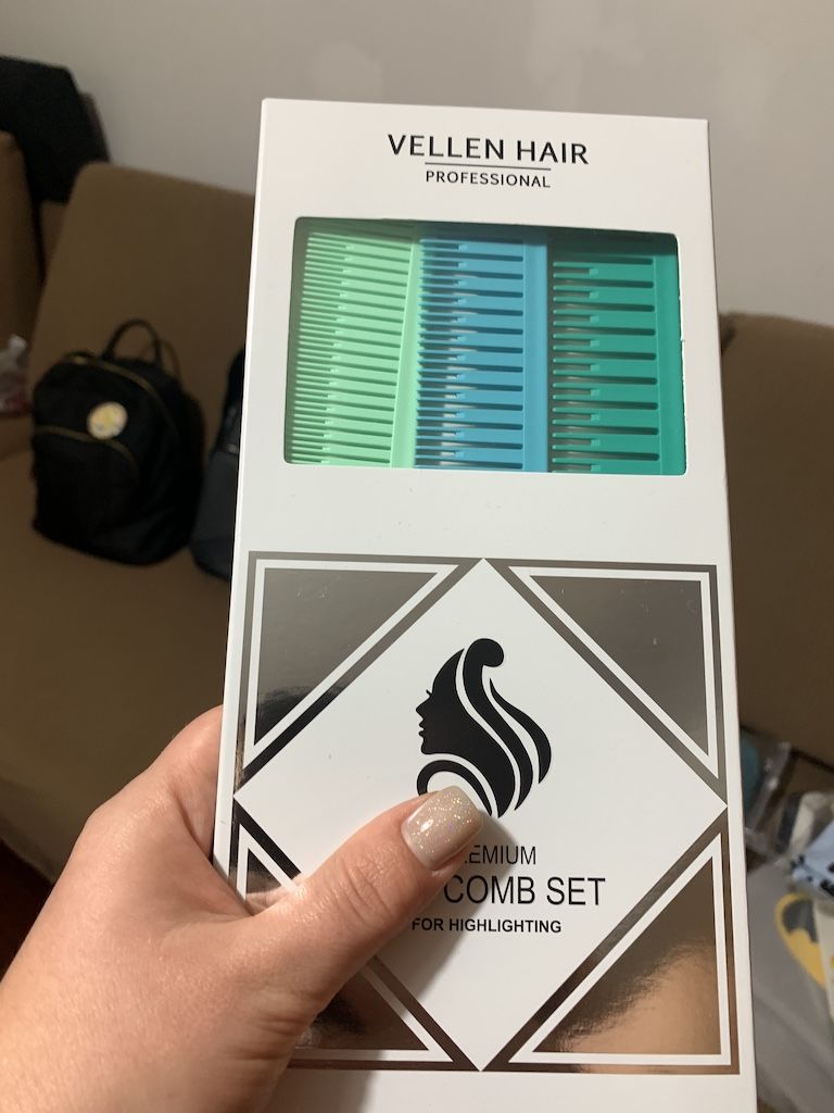Customer photo review of PREMIUM RAT TAIL COMB SET / 3 Sizes with Special Design / Perfect for Babylights, Balayage and Highlights