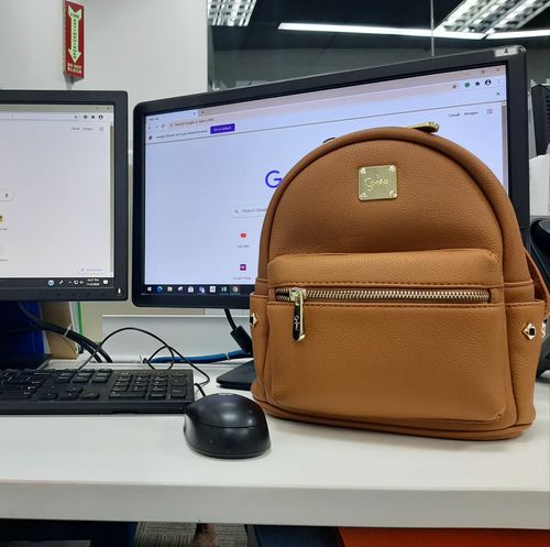 Customer photo review of Grayson Backpack