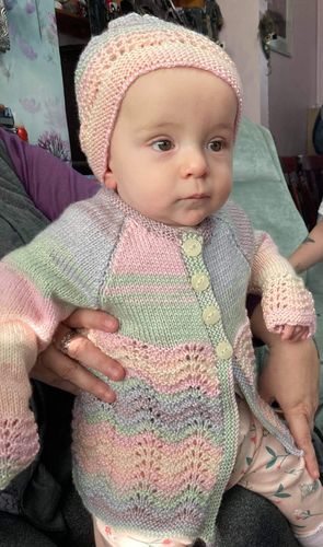 Customer photo review of August 2020 Baby-Girl Box On Sale Now!