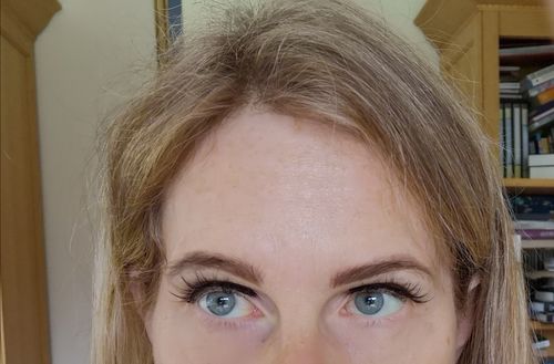 Customer photo review of Dark Brown Magnetic Eyeliner