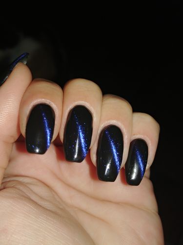 Customer photo review of 5 Colors Cat Eye Gel Nail Polish Set