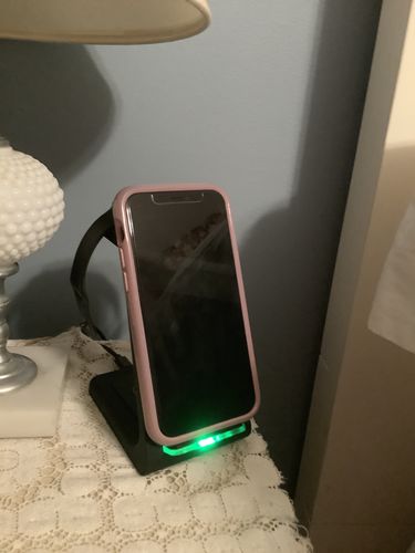 Customer photo review of Premium 3 in 1 Fast Wireless Charging Stand for iPhone, Apple Watch & AirPods
