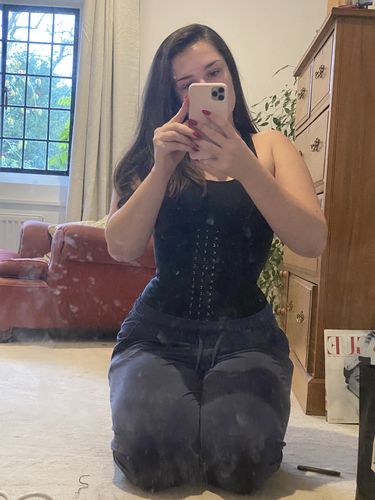 Customer photo review of Latex Waist Trainer