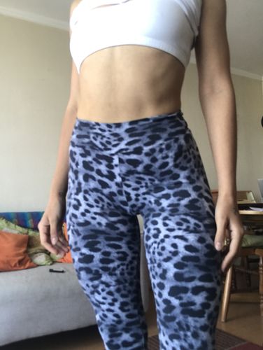 Customer photo review of 7/8 Eco Legging Black Cheetah