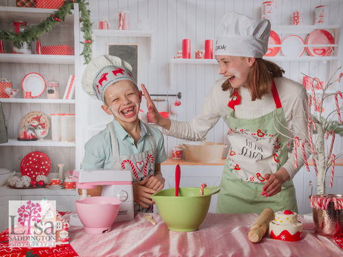 Customer photo review of Kate Christmas Kitchen Backdrop White Wall for Photography