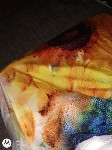 Customer photo review of Oil Painting Sunflower Bedding Set