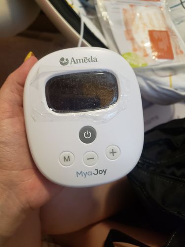 Customer photo review of Ameda Mya Joy with Large Tote