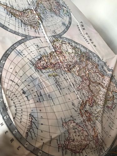 Customer photo review of Toile Mappemonde Originale