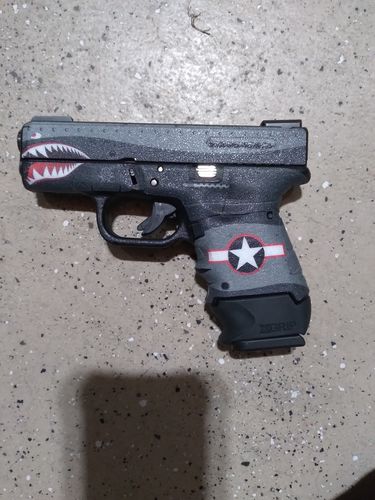 Customer photo review of Glock 27 Decal Grip - War Machine