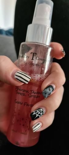 Customer photo review of Tangle Tamers