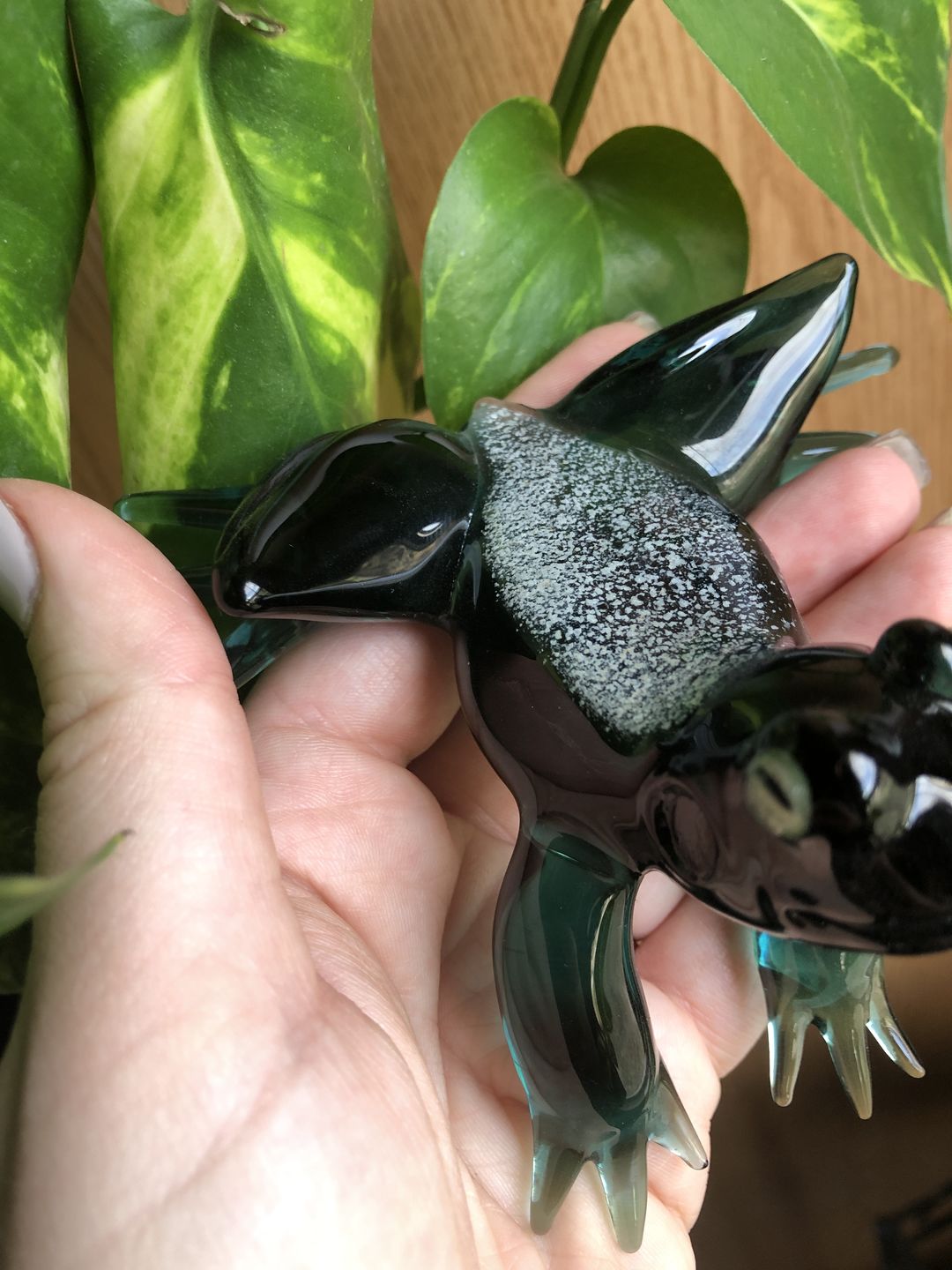 Customer photo review of Glass Frog Figurine with Cremation Ashes