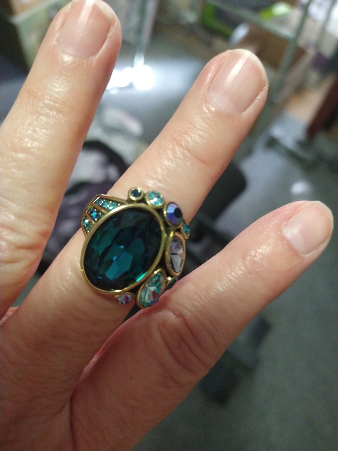 Customer photo review of HEIDI DAUS® "Vintage Classic" Crystal Deco Ring