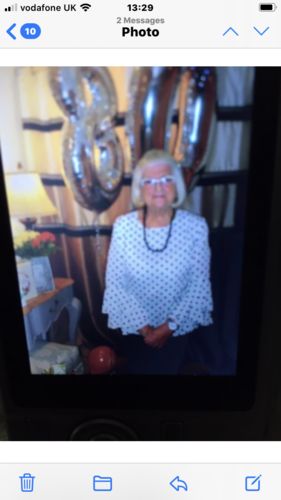 Customer photo review of Color Changing Foundation