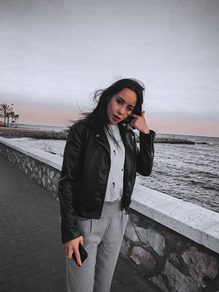 Customer photo review of MOON BLACK LIGHTROOM PRESETS