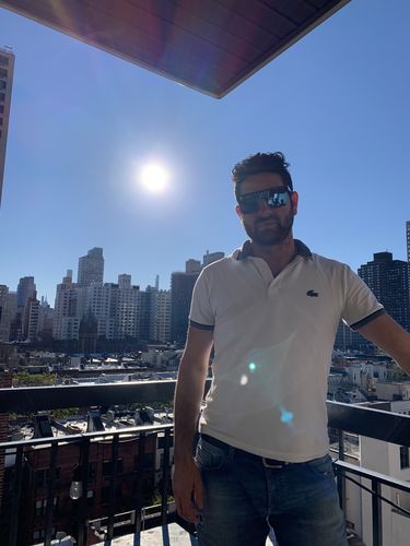 Customer photo review of Oxton Sunglasses