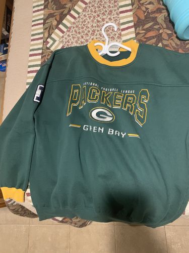 Customer photo review of Vintage Green Bay Packers Lee Sport NFL Sweatshirt Size Large