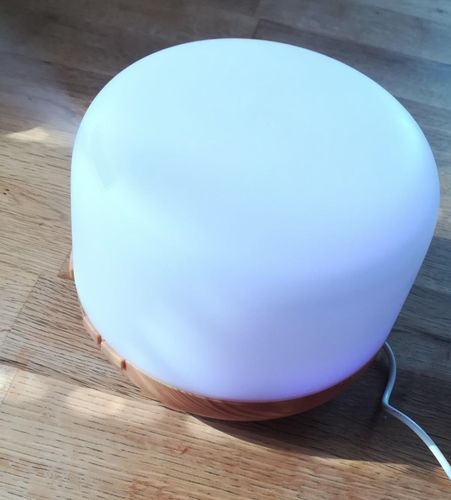Customer photo review of Aria - der 500ml Ultrasonic LED Luftbefeuchter und Aroma Diffuser
