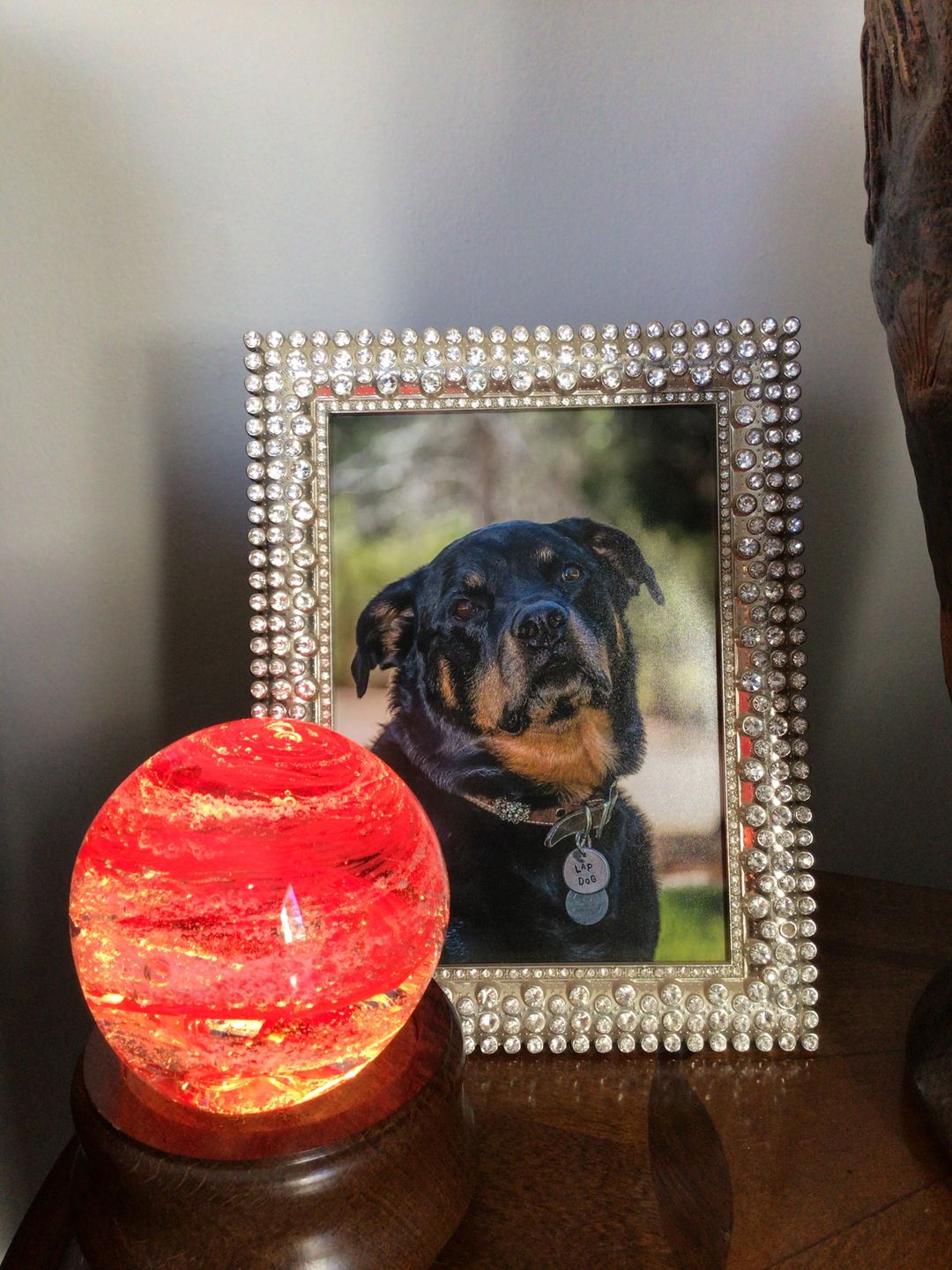 Customer photo review of Black Wood Illuminated 3" Stand