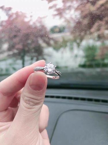Customer photo review of moissanite fashion classic six prong sterling silver wedding ring