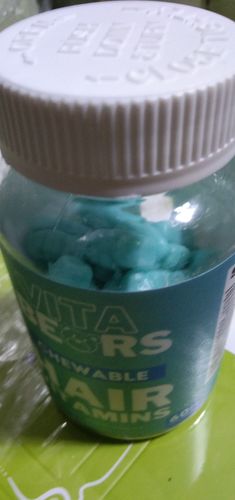 Customer photo review of Hair Vitamin Gummies