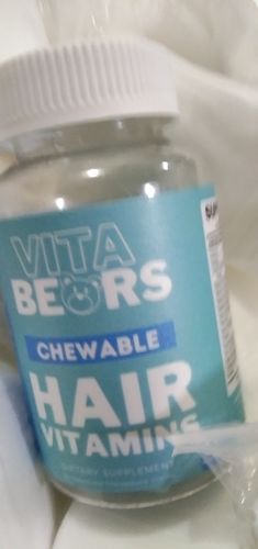 Customer photo review of Hair Vitamin Gummies