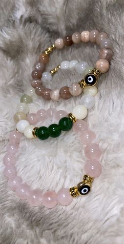Customer photo review of 15.5" 6mm/8mm green Australia dragon blood jade Round beads gemstone