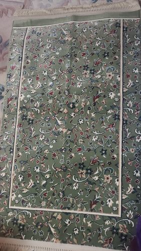 Customer photo review of Al Rawdah Prayer Rug