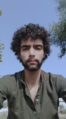 Customer photo review of Hair Growth & Anti-Frizz Oil