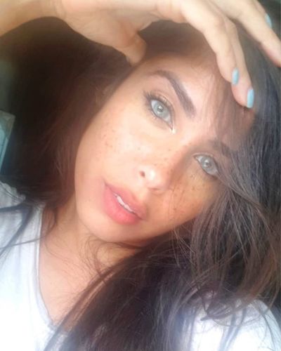 Customer photo review of Icoloured® Queen Green Colored Contact Lenses