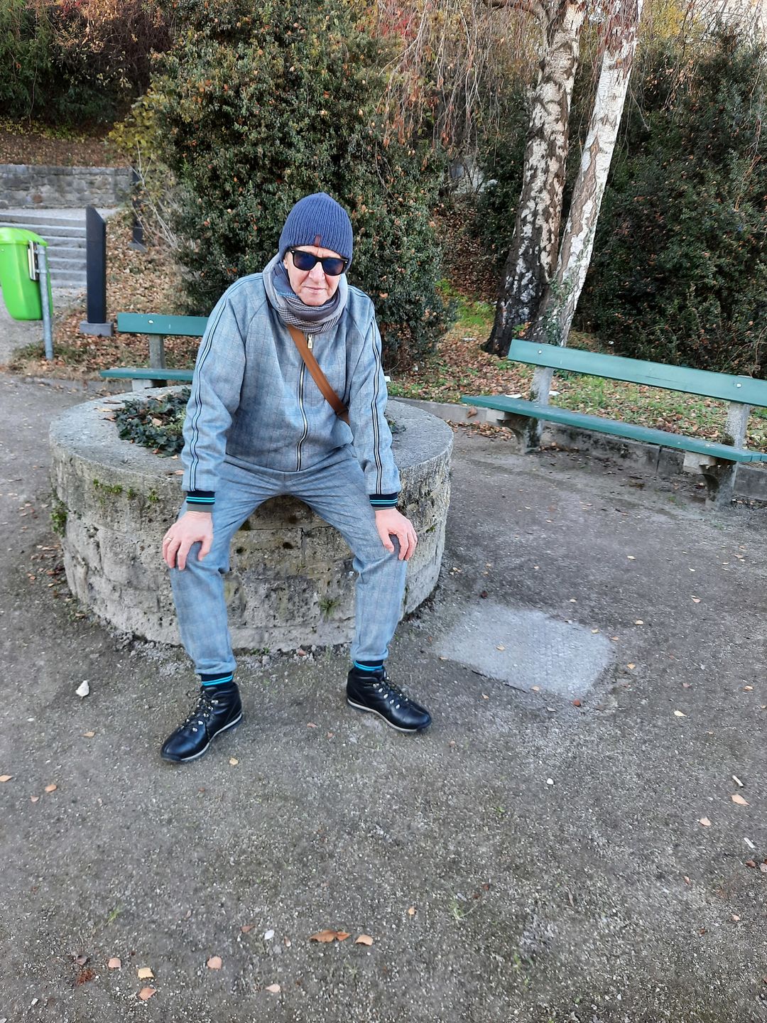Customer photo review of TheMrTailor™ Gentlemen Tracksuit