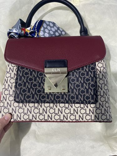 Customer photo review of Kalina Handbag