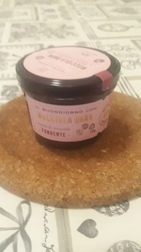 Customer photo review of Torta di Nocciole Tastëlanghe + Crema di Nocciole + Confezione Nocciola "Tostata"